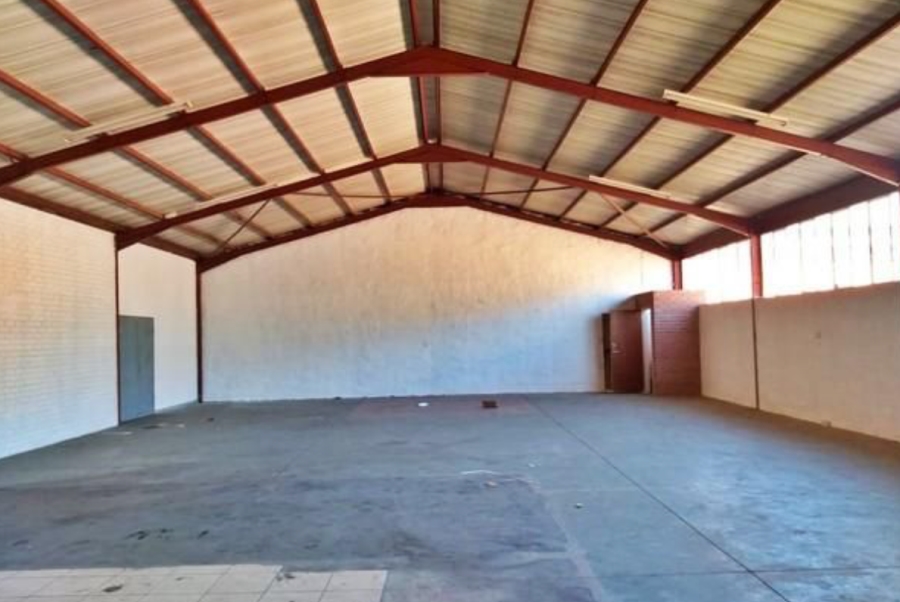 To Let commercial Property for Rent in Oos Einde Free State